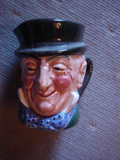 ROYAL DOULTON SMALL CHARACTER JUG MICAWBER