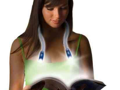 HUGLIGHT ** HANDS FREE, FLEXIBLE, LED LIGHT **