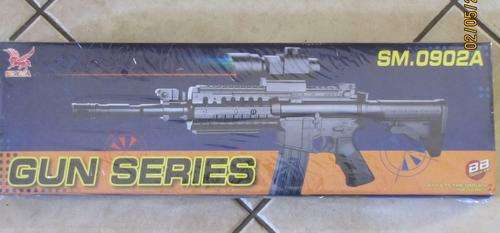 SM.0902A BB Assault Rifle with Laser & Torch