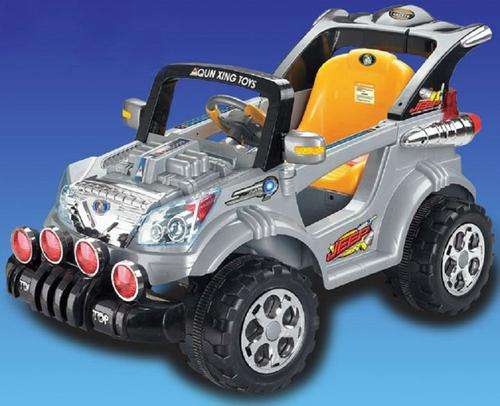 Battery powered ELECTRIC RIDE-ON JEEP