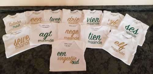 Personalised Baby Monthly Announcement Baby Grow's