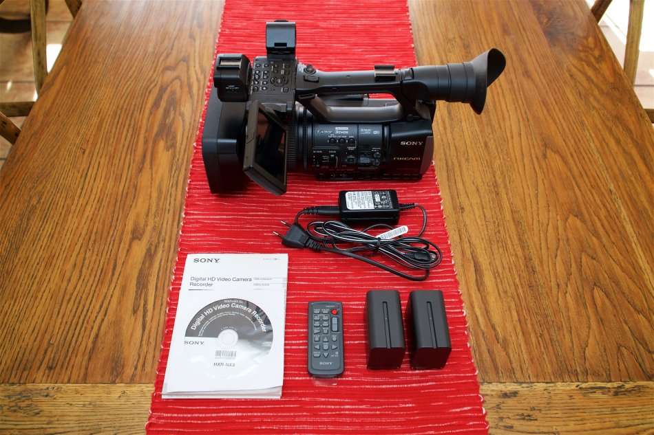 Sony HXR-NX3/1E Professional Video Camera