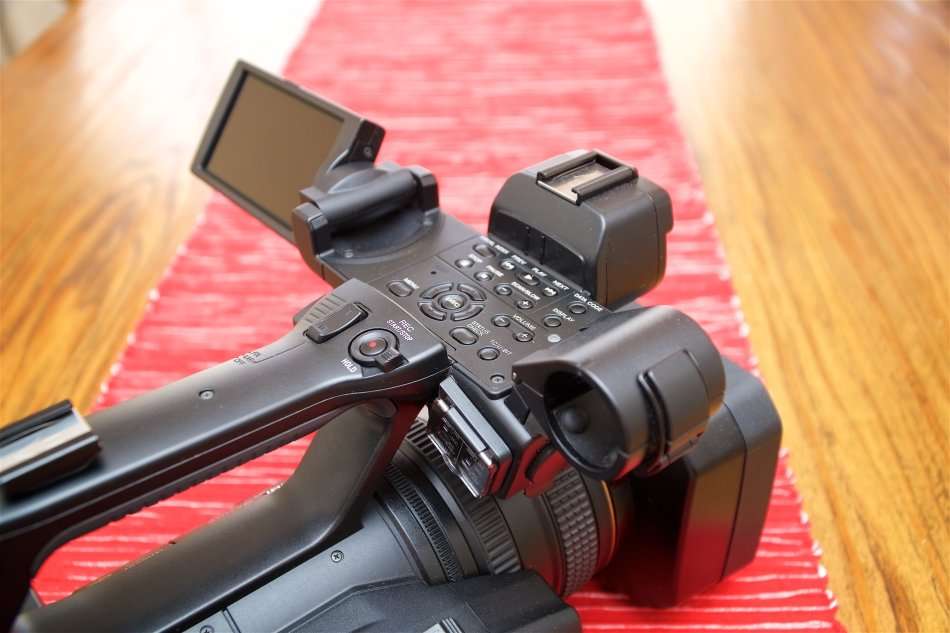 Sony HXR-NX3/1E Professional Video Camera