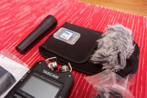 Tascam DR-40 Handheld 4-Track Digital Recorder PLUS EXTRAS