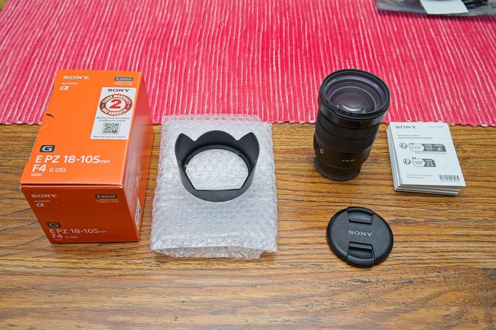 Sony E PZ 18-105mm f/4 G OSS Lens