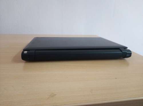 Gigabyte Q2006 Notebook & Charger @ R1990