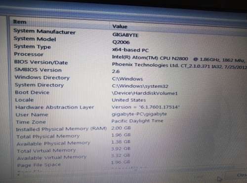 Gigabyte Q2006 Notebook & Charger @ R1990