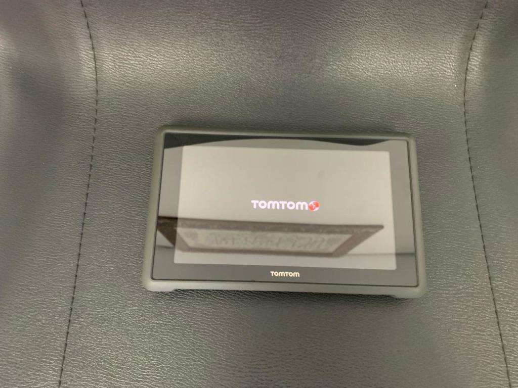 Tomtom Bridge GPS (USED like NEW)