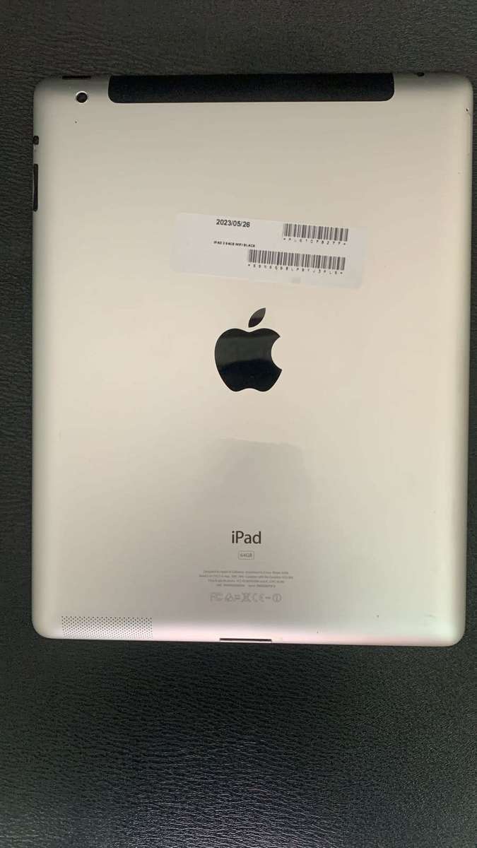 iPad 2 64GB  CELL + WIFI  SILVER (PRE OWNED)