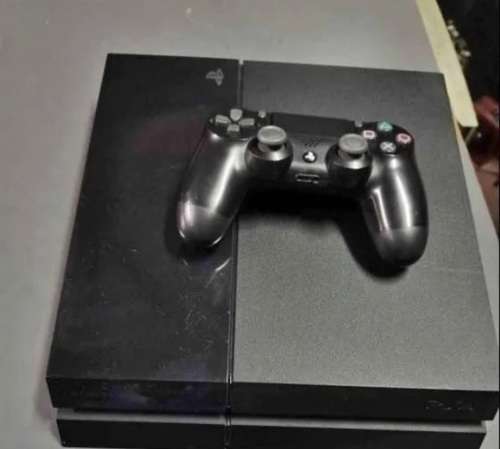Playstation 4 console