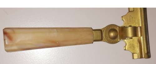 Vintage Schick injector razor.  1937