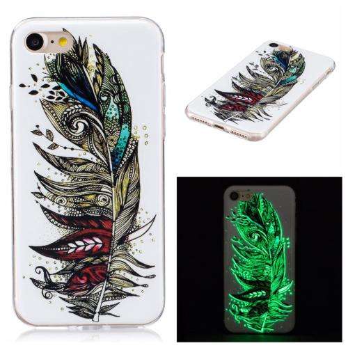 iPhone 6/6s glow in the dark feather cover