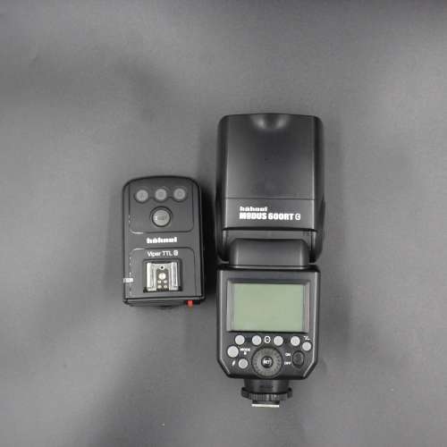 Hahnel Modus 600RT Speedlight flash for Canon with Viper Wireless Receiver