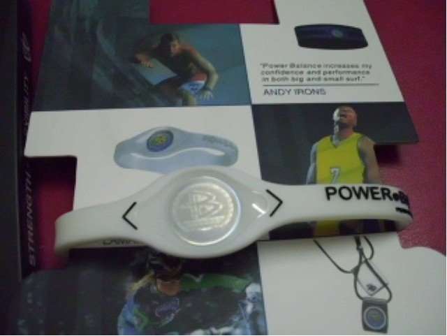 Power Balance Silicone Wristband Bracelet  - WHITE - LARGE