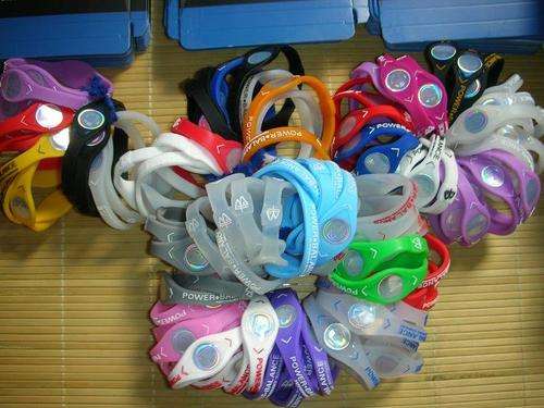 Power Balance Silicone Wristband Bracelet   GREY MEDIUM - WHITE LETTERS