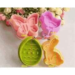 JUST IN TIME FOR EASTER - set of 4'cookie cutters