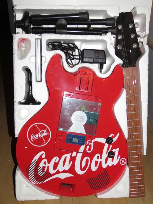 Coca-Cola/Coke Collection - Guitar Radio, Bar sign, Wall clock, Towel