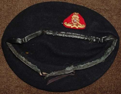 Southern Rhodesia Artillery beret and badge, 56cm (Rhodesian Bush War)