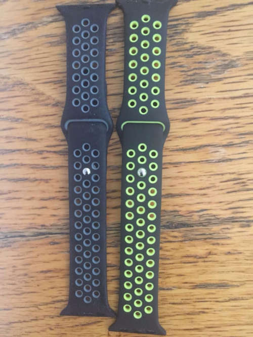 Apple Watch Space Grey 38MM - AS NEW! Free Watch Bands Worth R2000