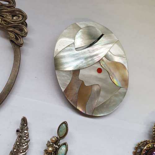 An Array of Beautiful Brooches | Bid to take All