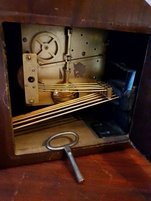 Vintage Cyrano Wooden Mantle Clock | Working and Chimes, but stops ticking after a while