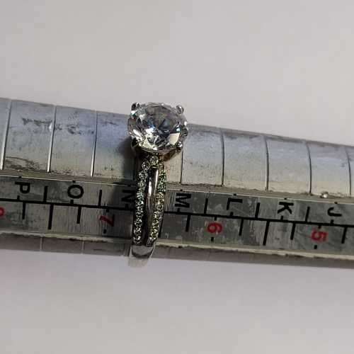 Delicate 925 Sterling Silver Ring with Large Cubic Zirconia Centre Stone