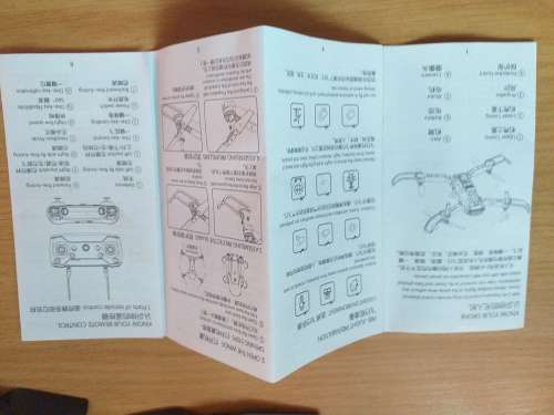 Drone WIFI HD Camera Battery Foldable Selfie RC Quadcopter Drone in a carry case. Including spares