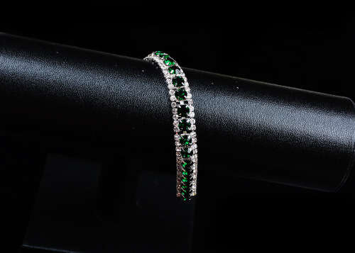 Single Row Crystal Bracelet