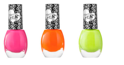 Hean Nail Polish and Compact Powder Combo