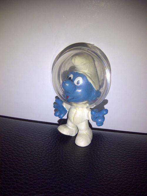 Astro Smurf, #20003 1965 original with helmit Peyo Schleigh