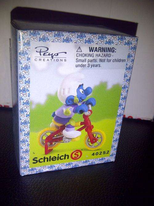 BMX Smurf #40249 MINT, still sealed in box. Never opened