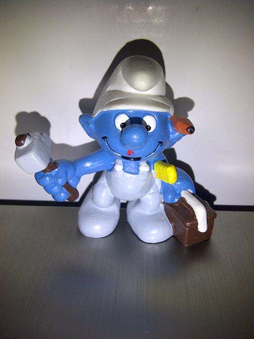 Handy Smurf #20171 RARE version with gray overall. Mint! Schleich Peyo