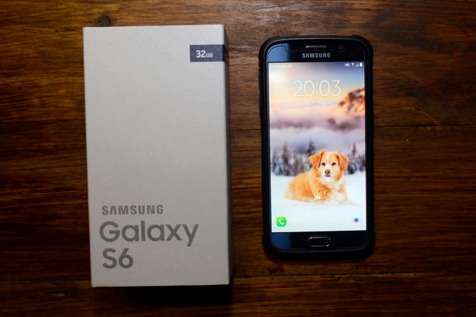 Samsung Galaxy S6 (Sapphire Black, 32GB)
