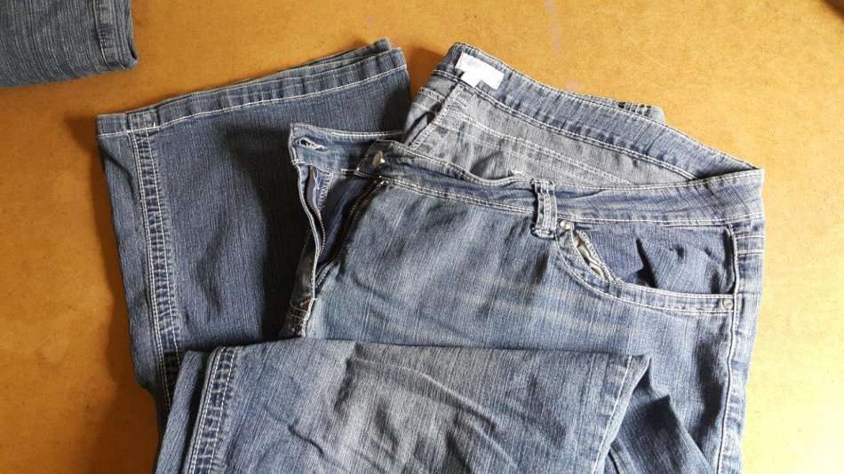 Ladies Plus-Size Jeans - Lot
