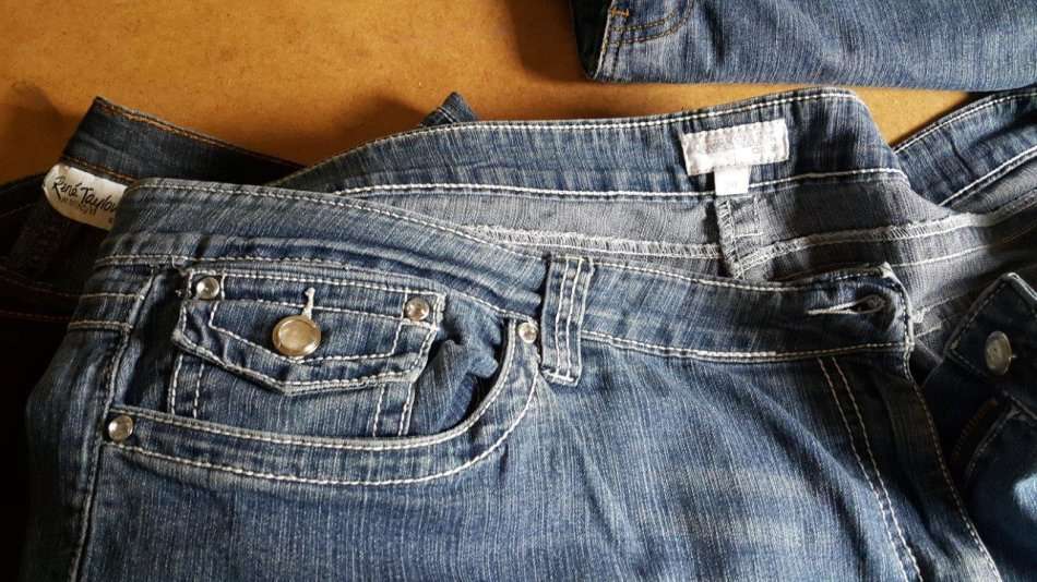 Ladies Plus-Size Jeans - Lot