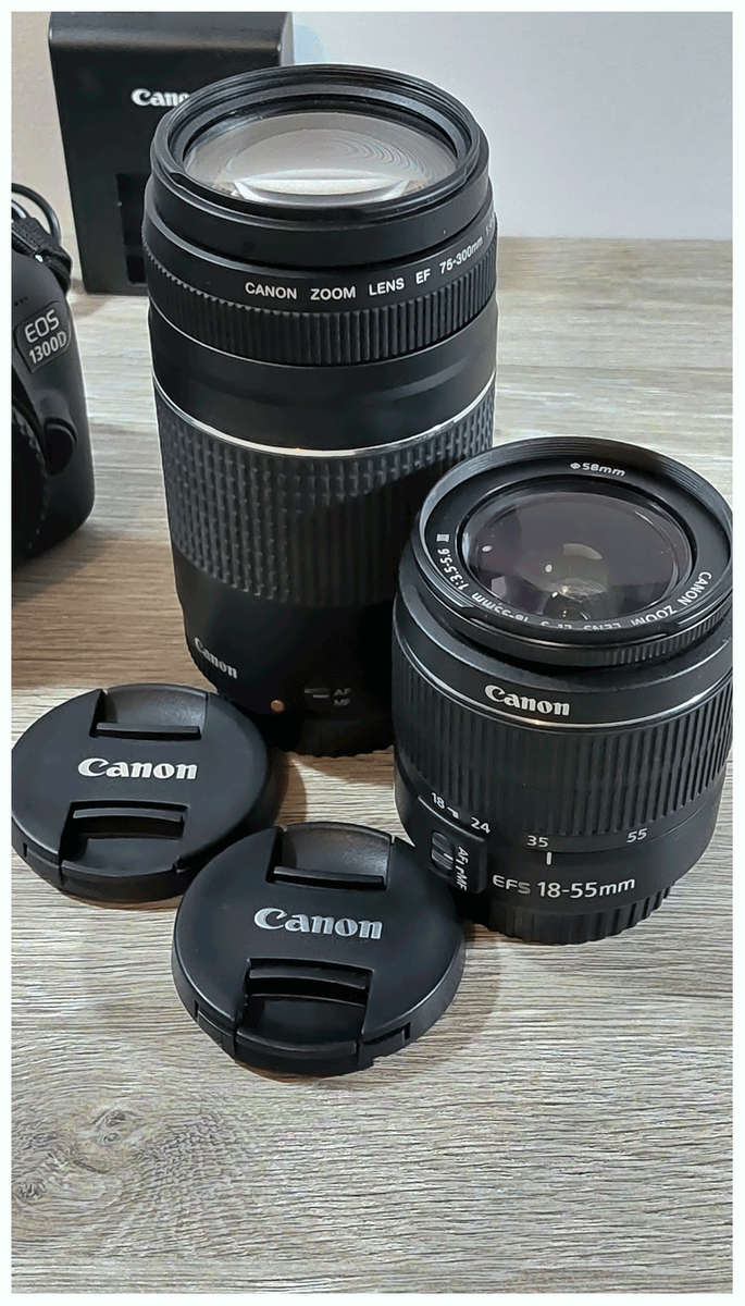 Canon EOS 1300D DSLR Camera with 18-55mm DC, 75-300mm, 8GB SD Card & Bag, AS NEW! Shuttercount 5620.