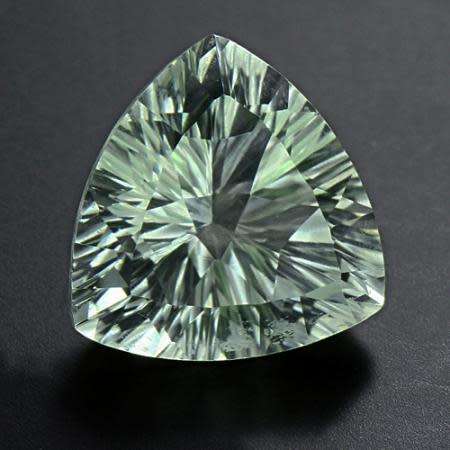 3.9 ct Natural VVS American Cut "Tril-Bright" Light Green Amethyst -1315