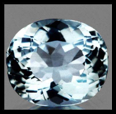 1.23 cts Sparkling Oval Cut Bluish White Natural Aquamarine