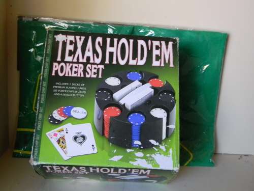 Texas Hold'em Poker Set with Poker Matt