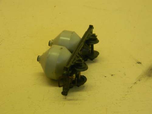 FLAT BED WITH MILT CANS