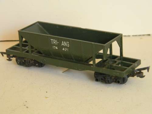 TRI-ANG COAL HOPPER