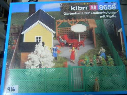 KIBRI SUMMER HOUSE PAVILION