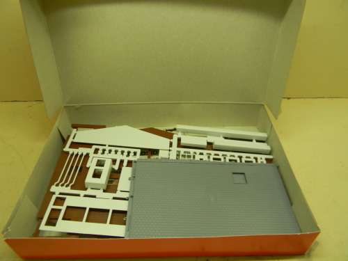 HORNBY ROADSIDE RESTAURANT (BOXED)