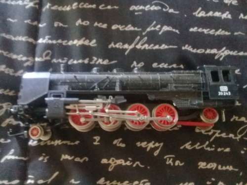 Lima locomotive NO TENDER!! (For spares or repairs)