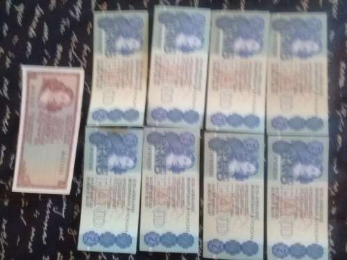 Collection of bank notes