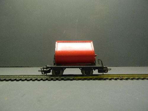 MARKLIN TIPPING WAGON