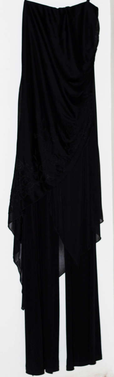 FORMAL Ladies Evening Wear - Looks new