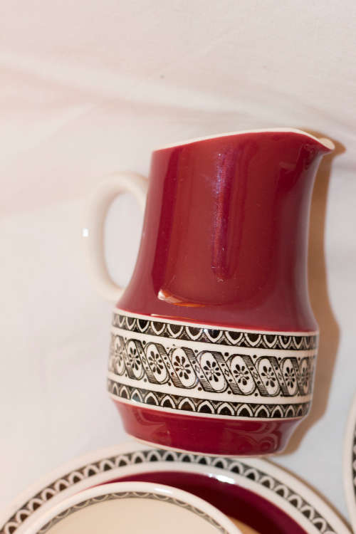 Old Villeroy Boch Mettlach Saar Rubin set