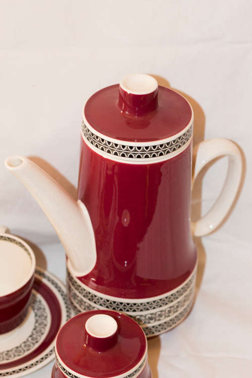 Old Villeroy Boch Mettlach Saar Rubin set