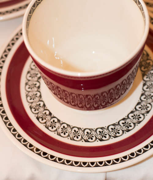 Old Villeroy Boch Mettlach Saar Rubin set